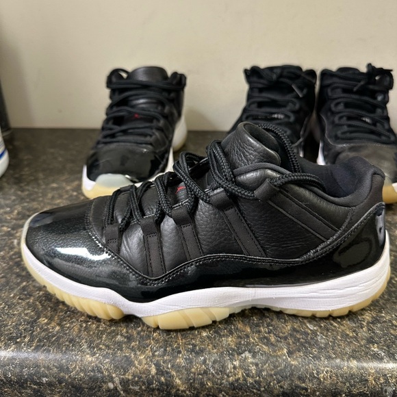 Jordan 11 - Picture 3 of 6